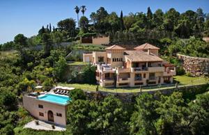 Comprar una villa en Marbella